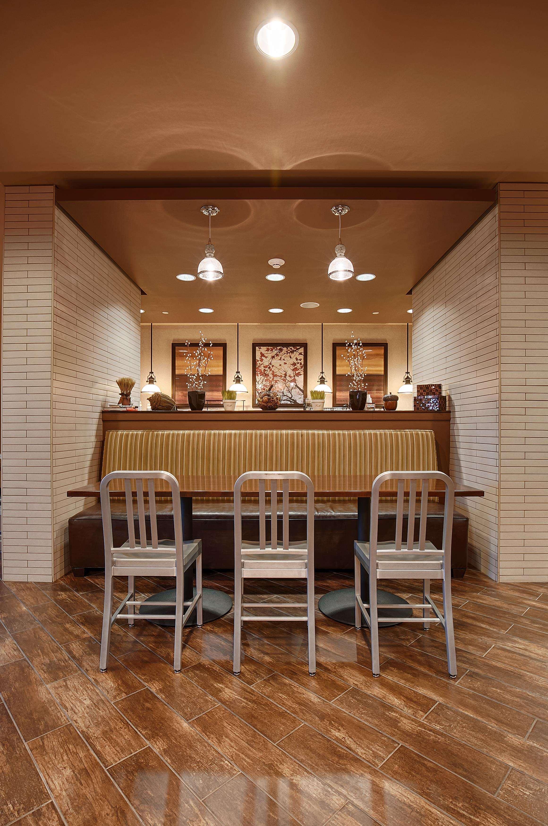 Best Western Plus Tupelo Inn & Suites Εξωτερικό φωτογραφία
