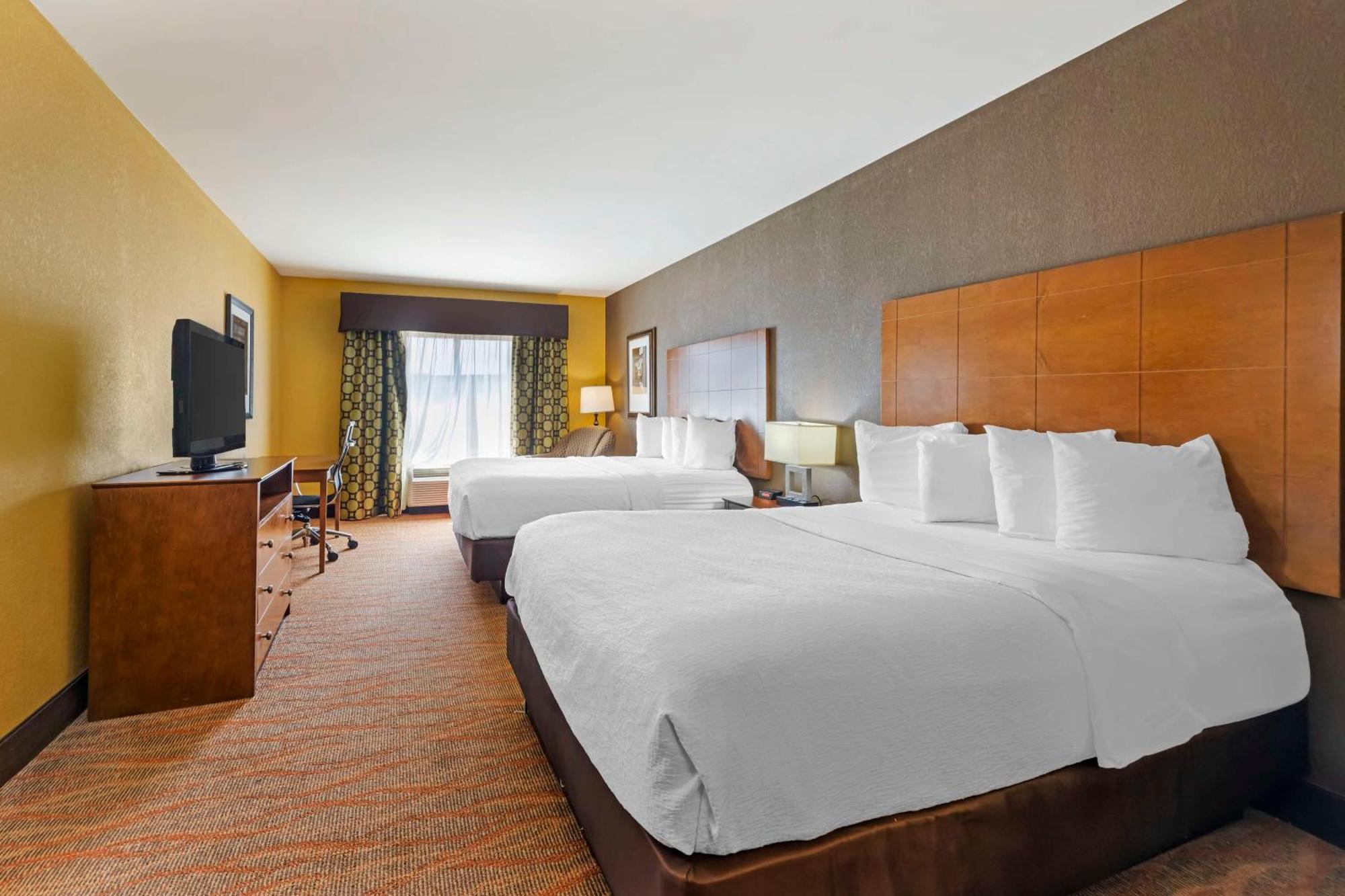Best Western Plus Tupelo Inn & Suites Εξωτερικό φωτογραφία