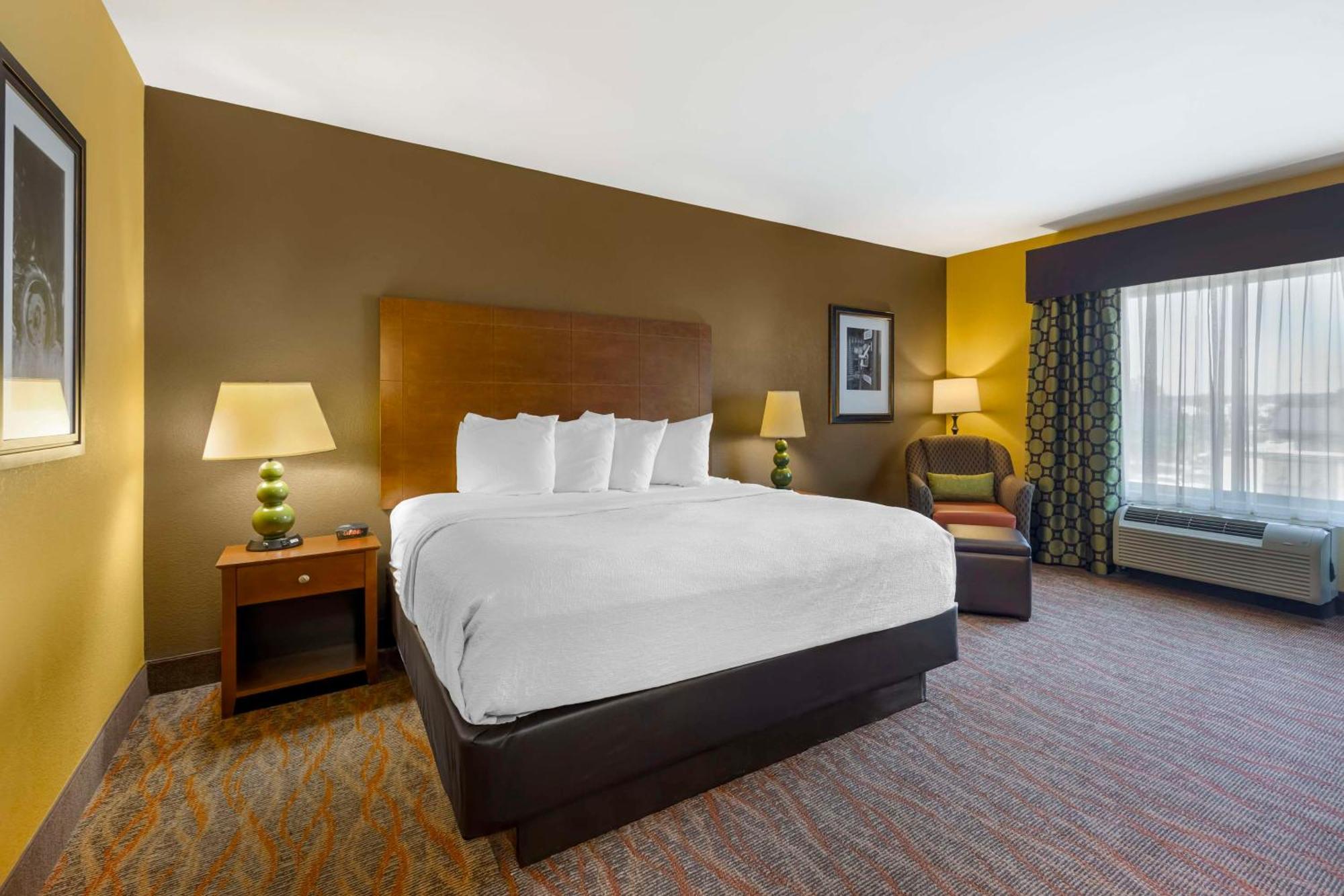 Best Western Plus Tupelo Inn & Suites Εξωτερικό φωτογραφία