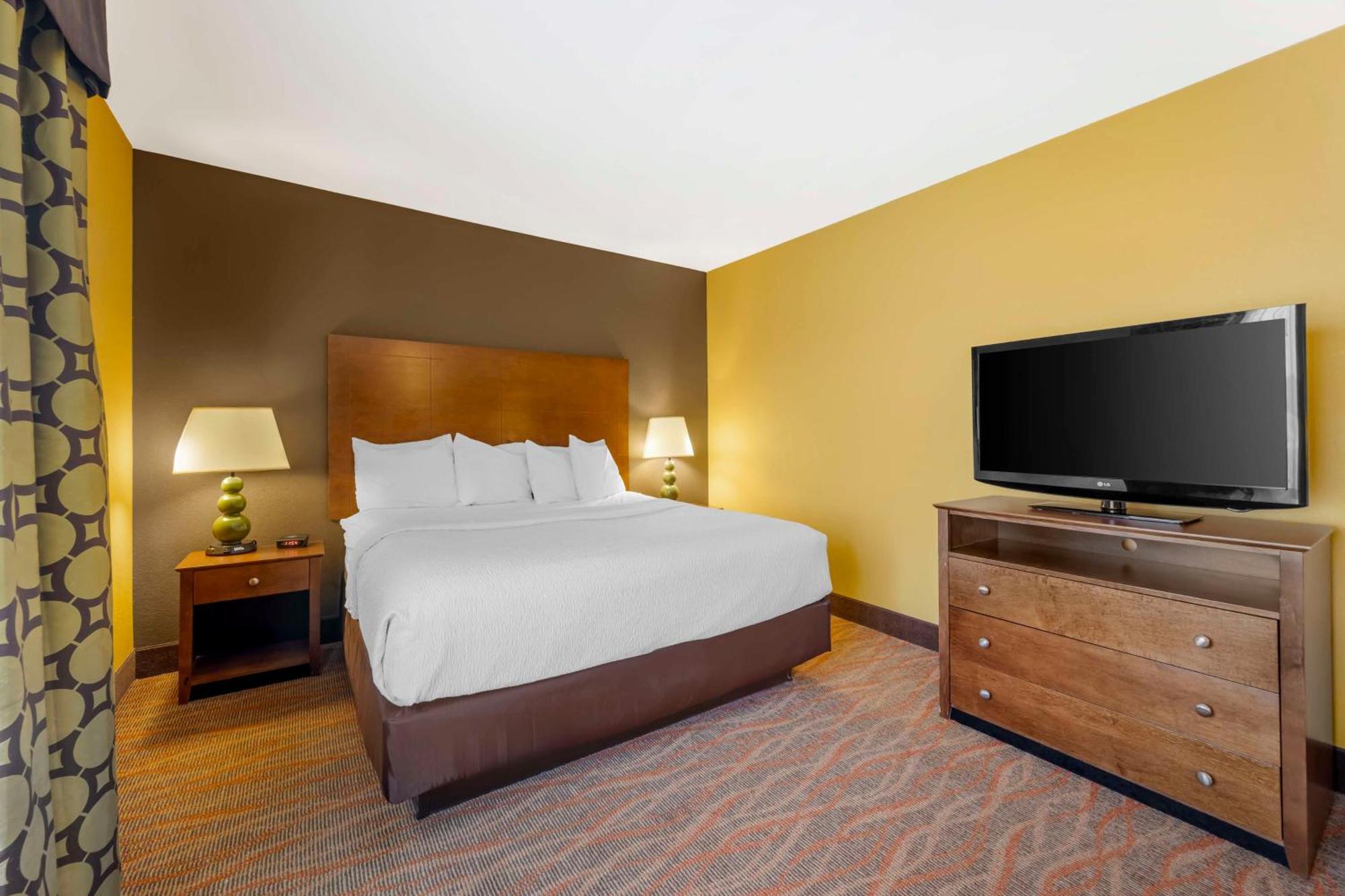 Best Western Plus Tupelo Inn & Suites Εξωτερικό φωτογραφία