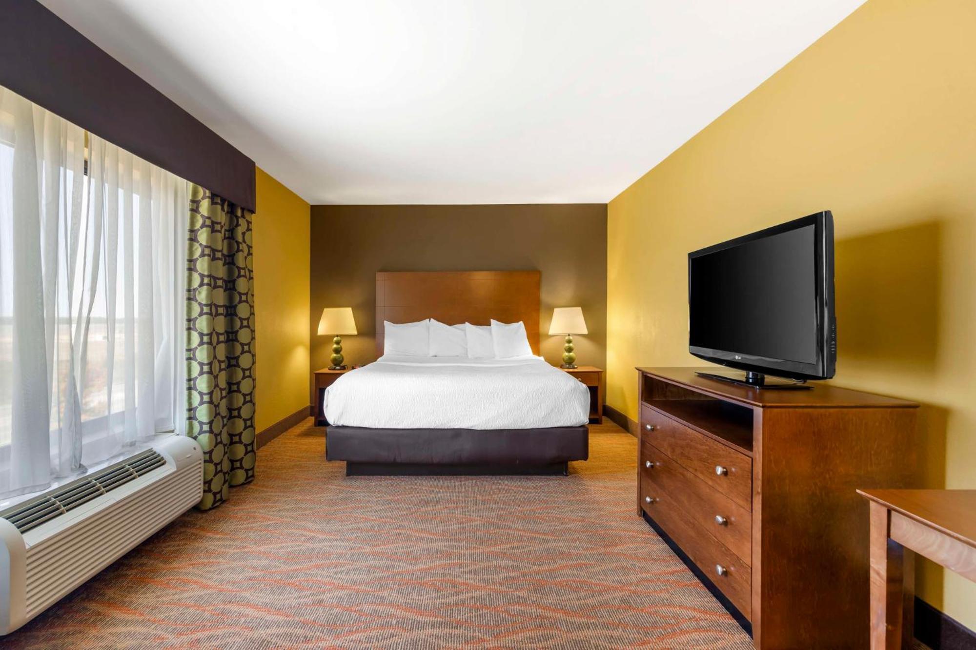 Best Western Plus Tupelo Inn & Suites Εξωτερικό φωτογραφία