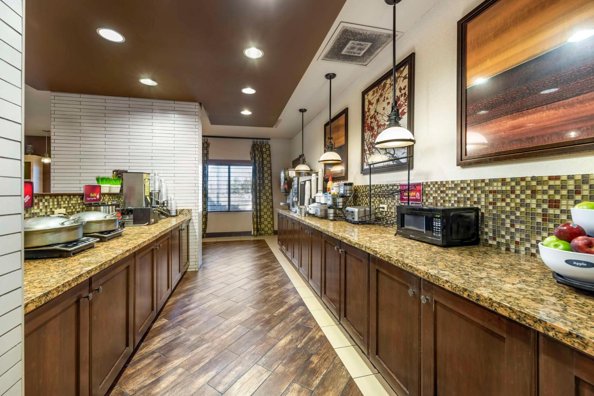 Best Western Plus Tupelo Inn & Suites Εξωτερικό φωτογραφία